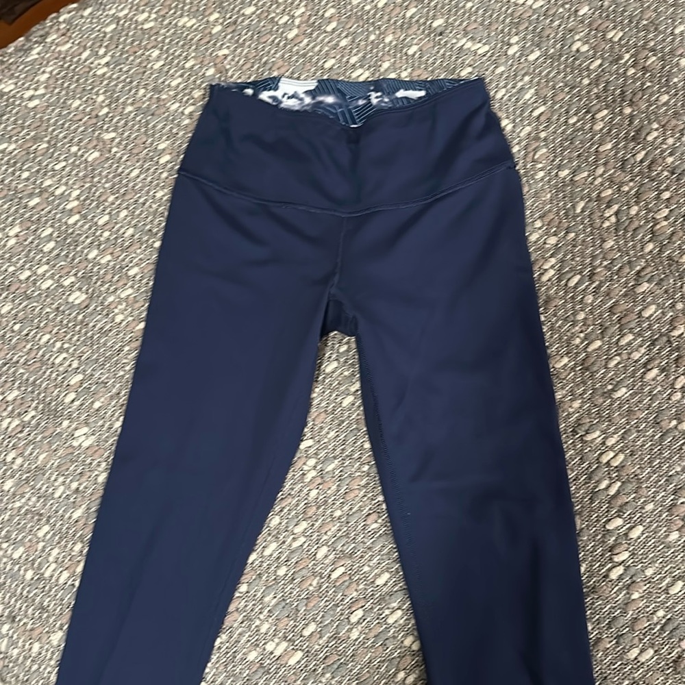 Oiselle barely used reversible yoga pants